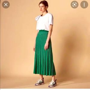 Sandro Paris - Green Pleated Knitted Skirt - New with Tag - Paris Chic!